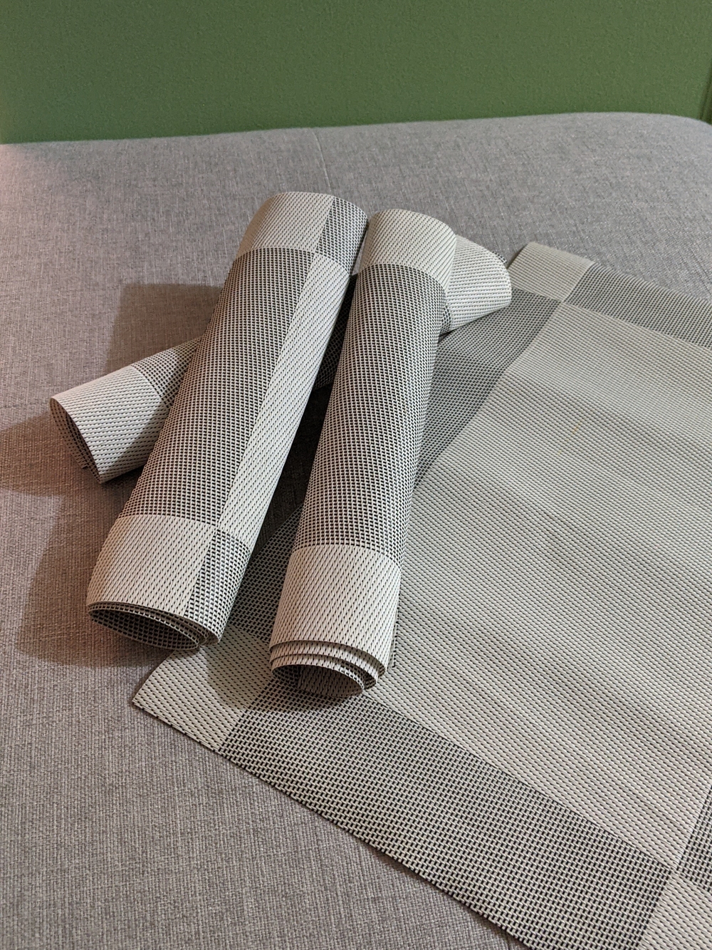Gray and Cream Woven Placemats - Set of 4  Washable On Any Of Machine Cycles Non